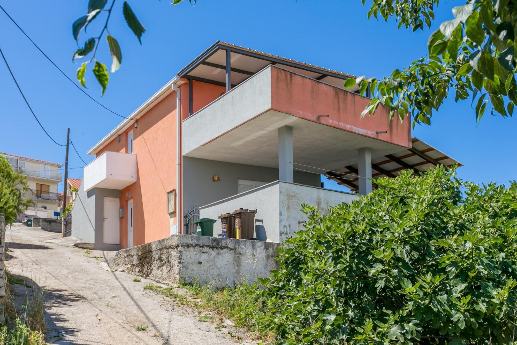 Apartments By The Sea Slatine, Ciovo - 11126 Bagian luar foto
