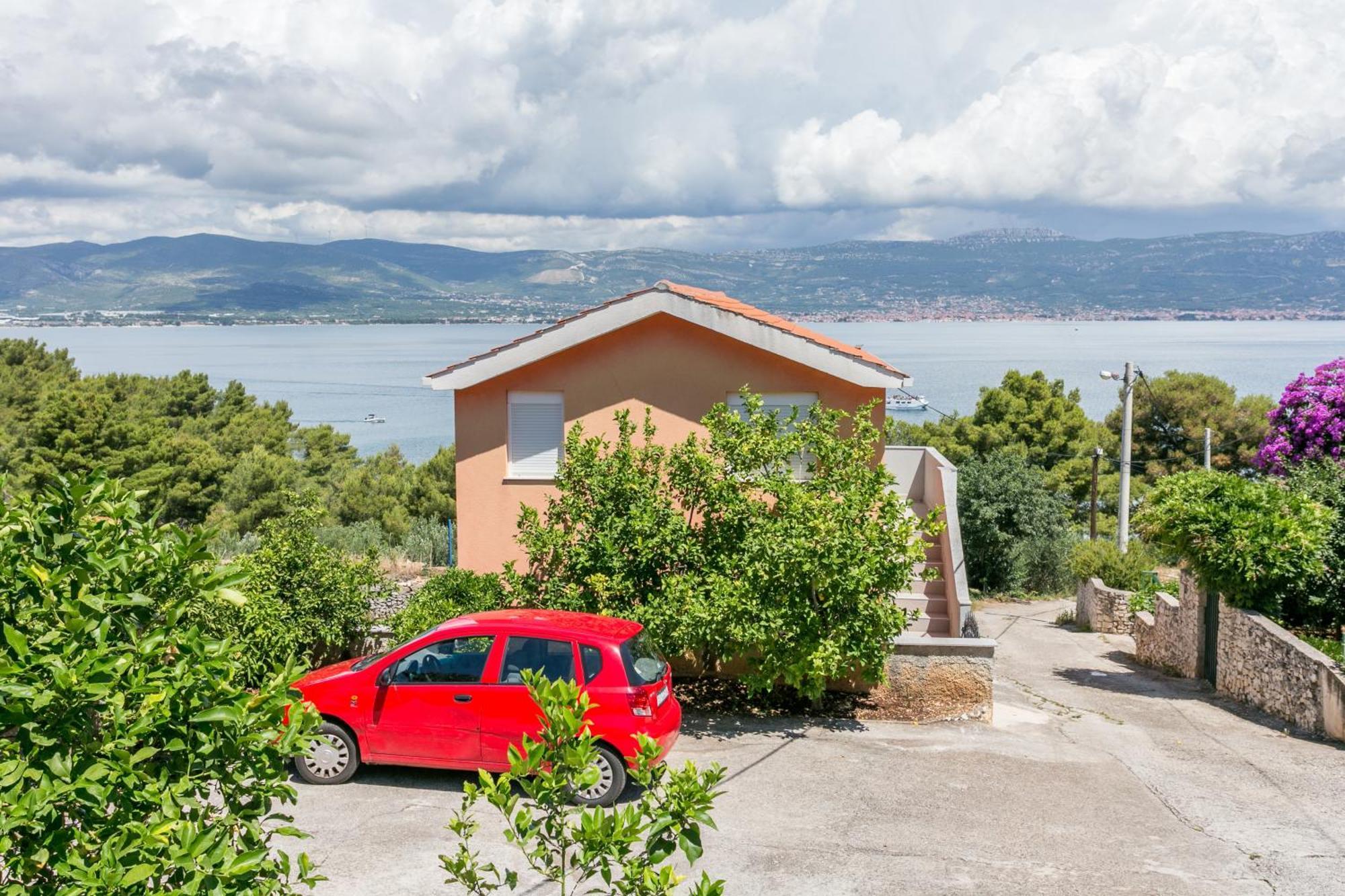 Apartments By The Sea Slatine, Ciovo - 11126 Bagian luar foto