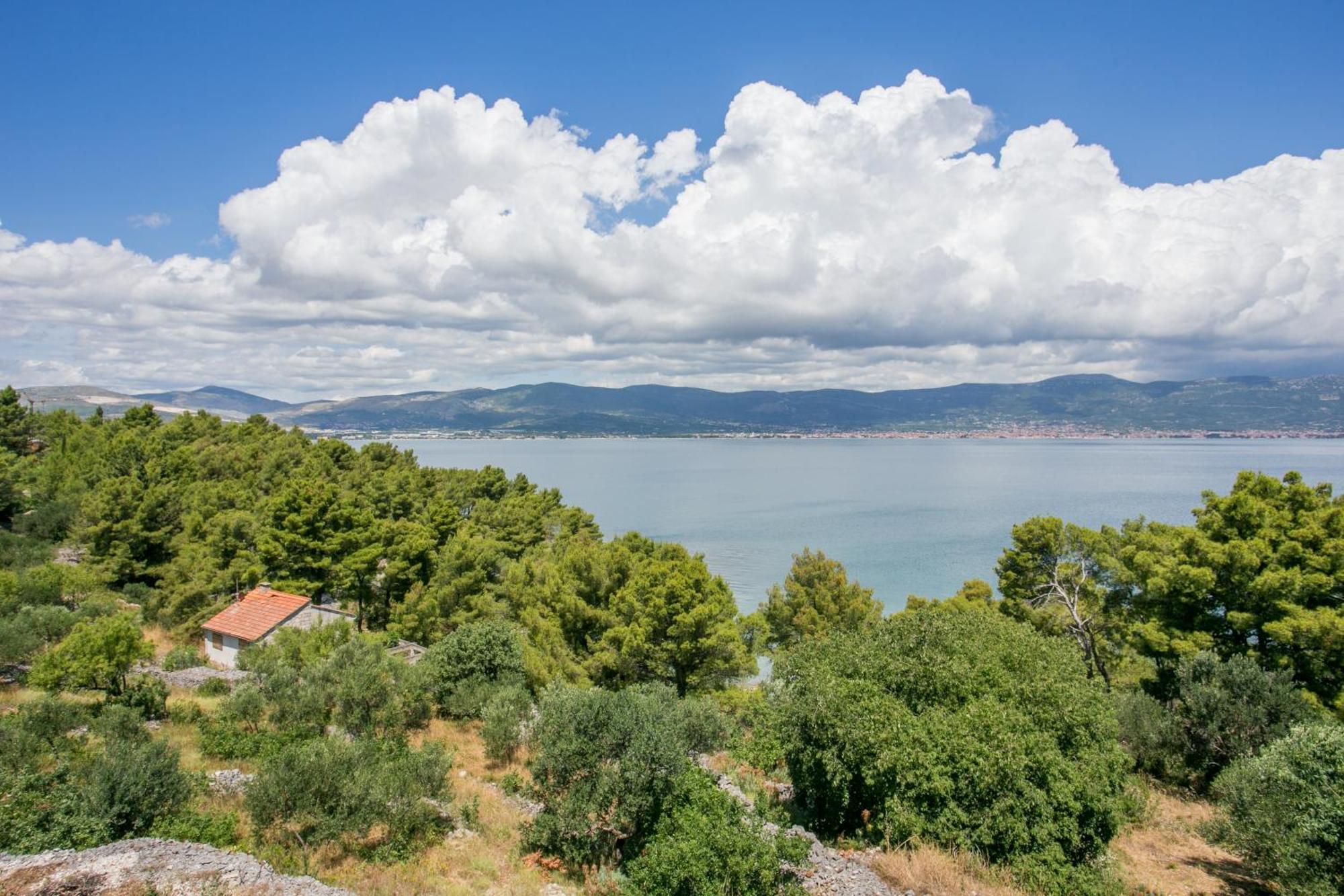 Apartments By The Sea Slatine, Ciovo - 11126 Bagian luar foto